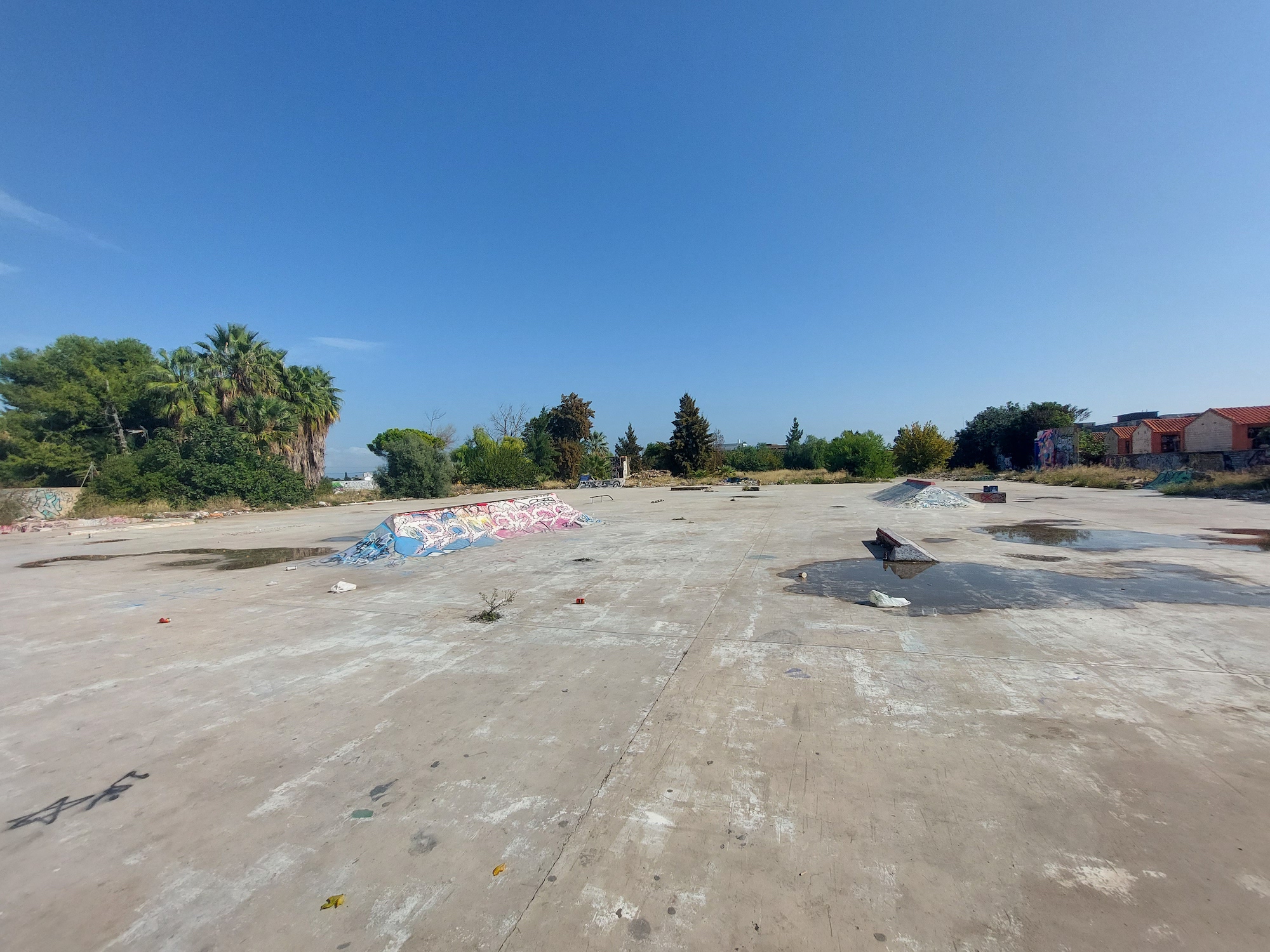 Cementerio DIY skatepark